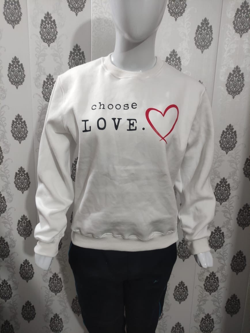 Choose Love Crew Neck sweatshirt