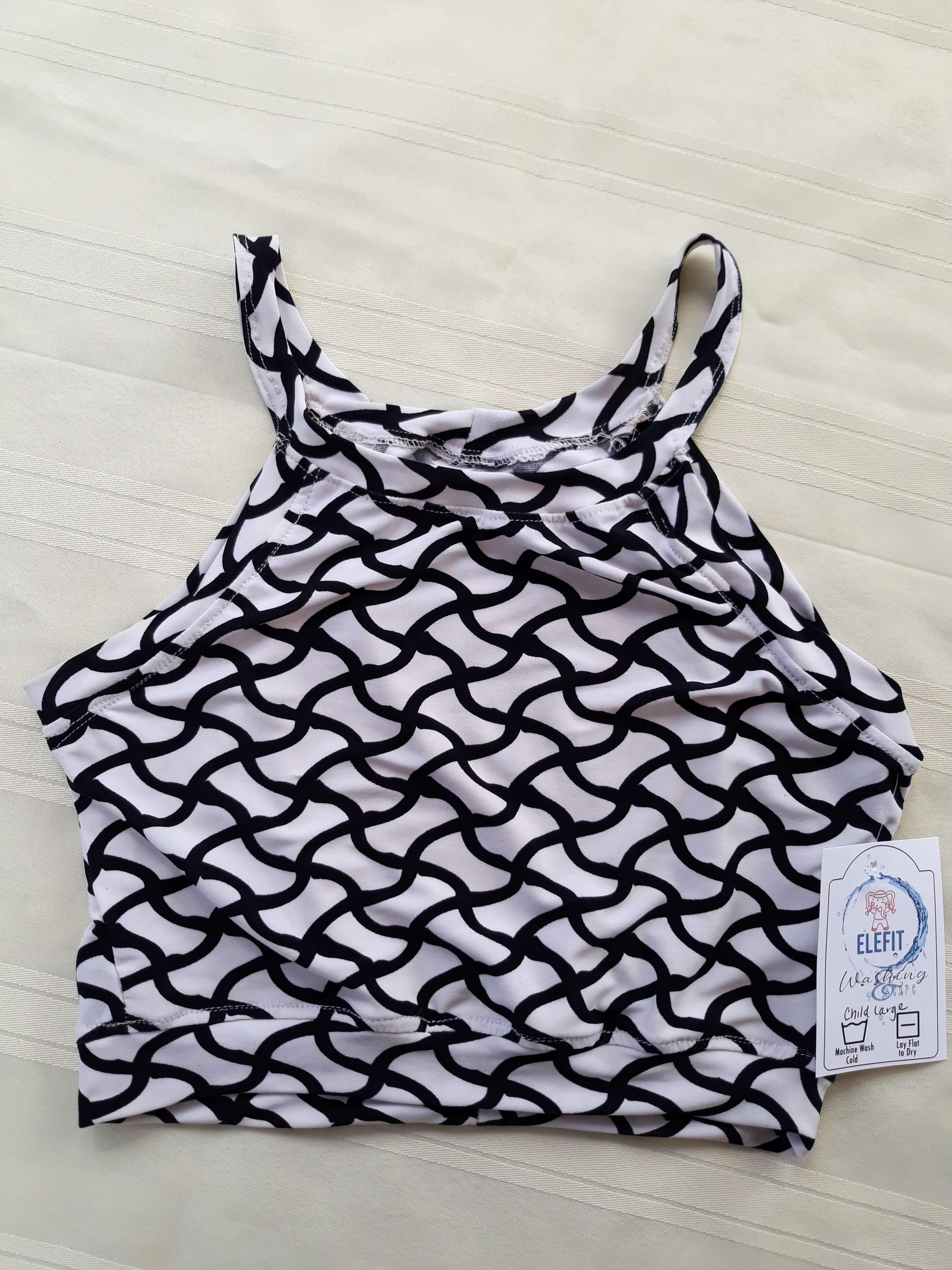 Strappy Tank Black/White
